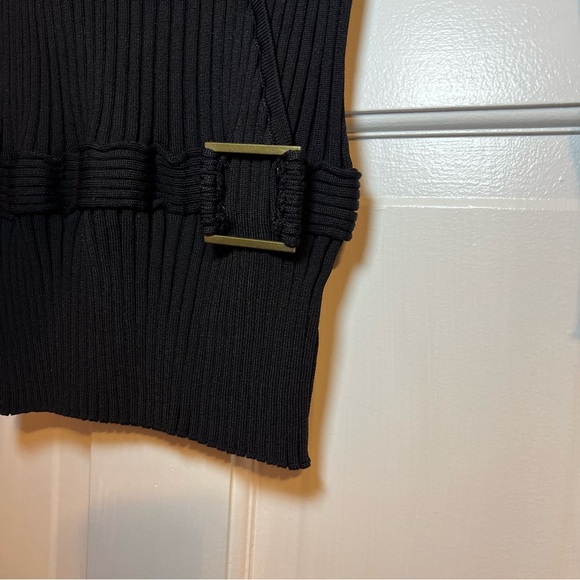 #75 WILLI SMITH SLENDER BUCKLE DETAIL RIBBED SWEATER $80 - Picture 3 of 4